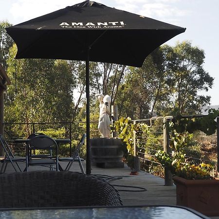 Moonbeam Cottages & Rainbow Cafe Moonambel Luaran gambar